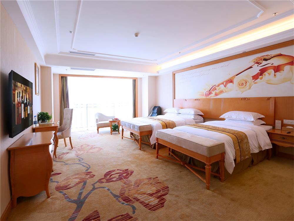 Vienna International Hotel Yantai Changjiang Road Xingyi Square Branch エクステリア 写真