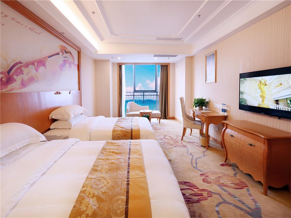 Vienna International Hotel Yantai Changjiang Road Xingyi Square Branch エクステリア 写真